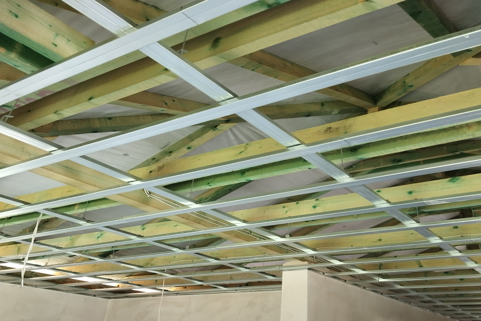 Mennyezeti rendszerek